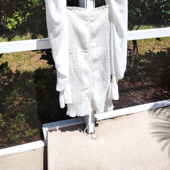 Princess Polly balloon sleeve white dress - Picture 7 of 16